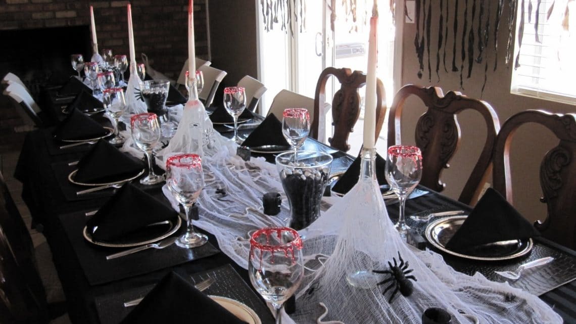 Halloween dinner party table decor. 