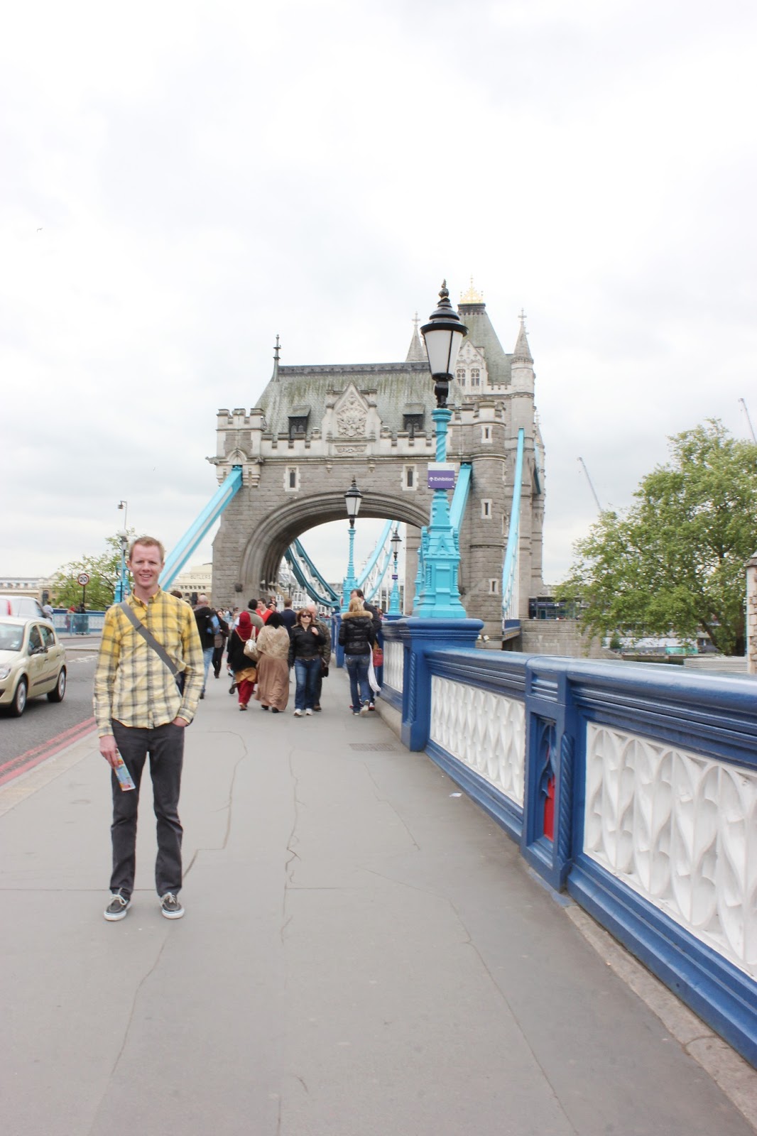 Walking tour of the Tower Bridge London. 