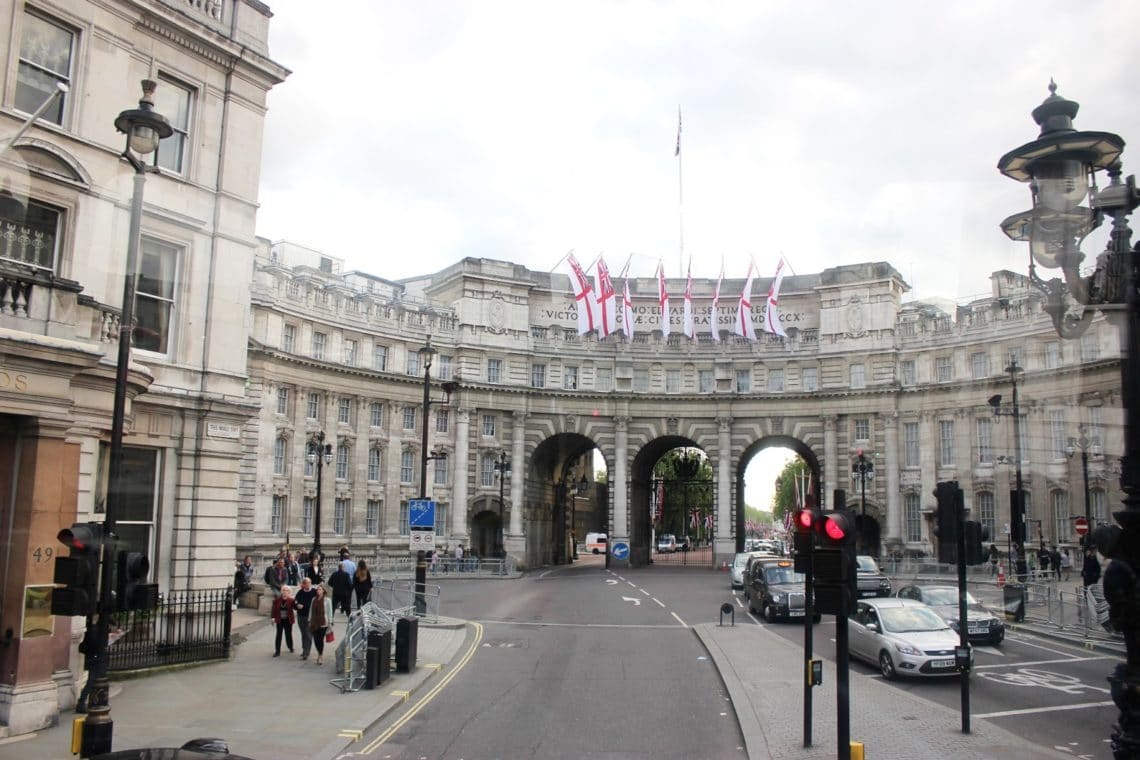 London Double Decker Bus Tour. 