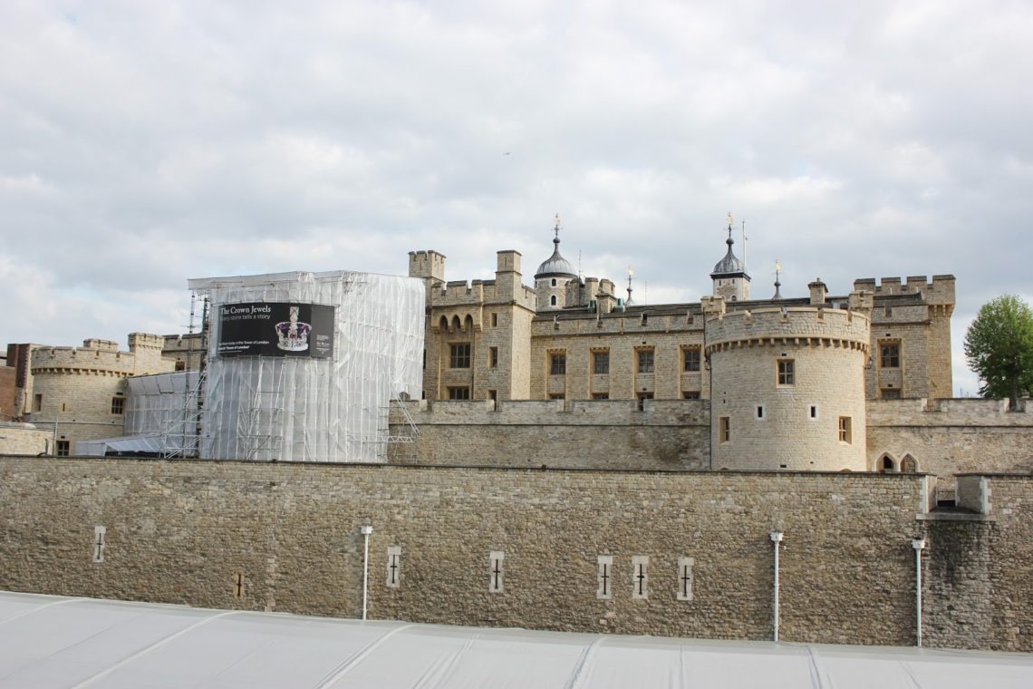The London Tower. 