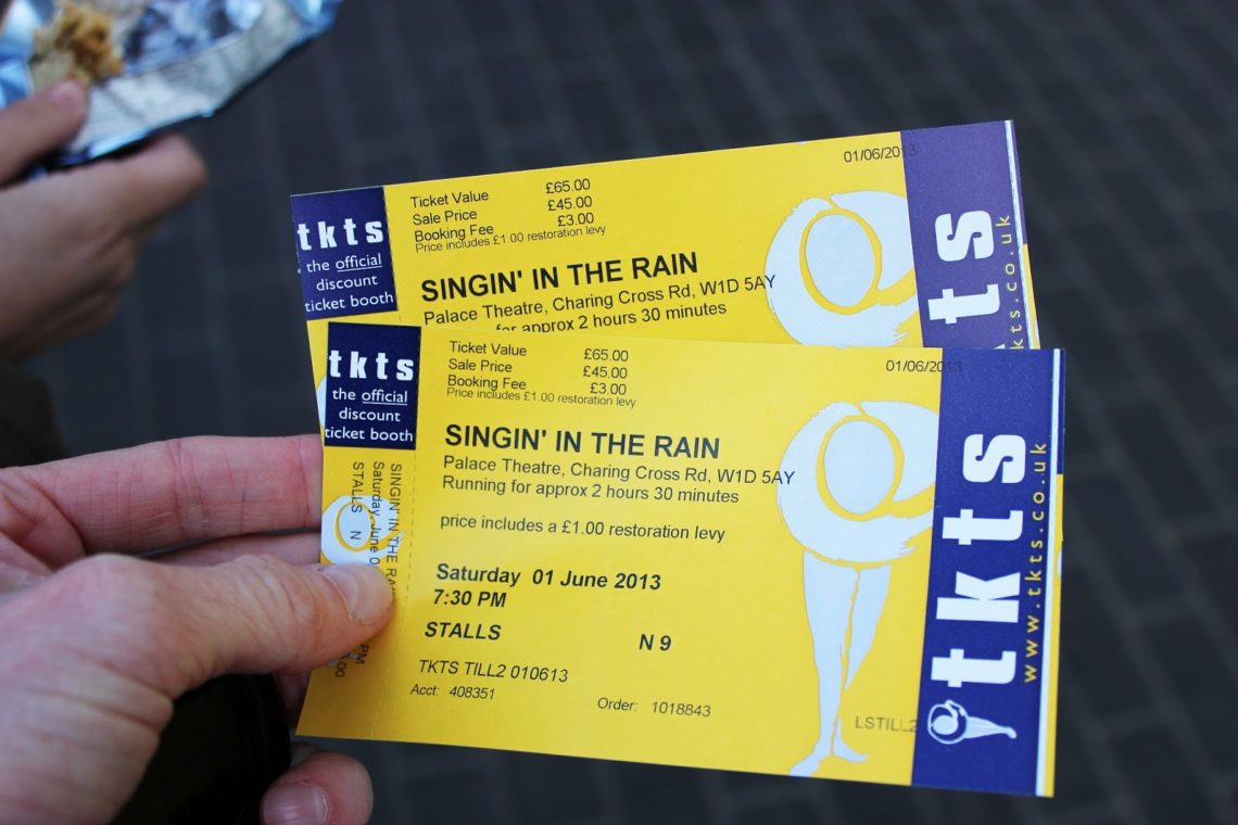 Seeing Singin' in the Rain in London. 