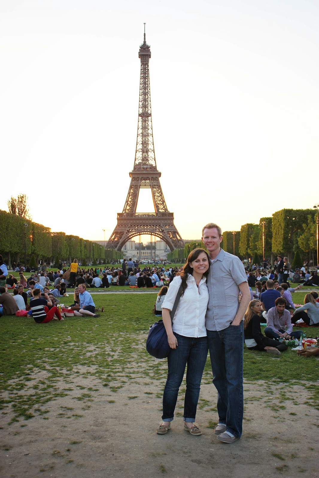 Paris Day 1: Eiffel Tower Picnic: The Most Romantic Night of Our Lives