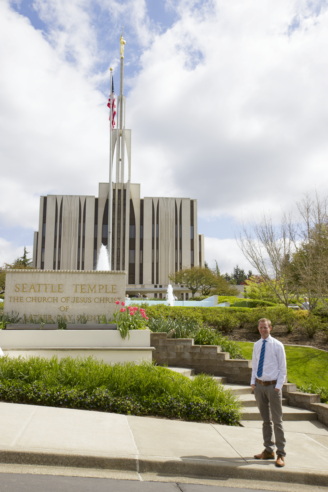 The Seattle LDS Temple