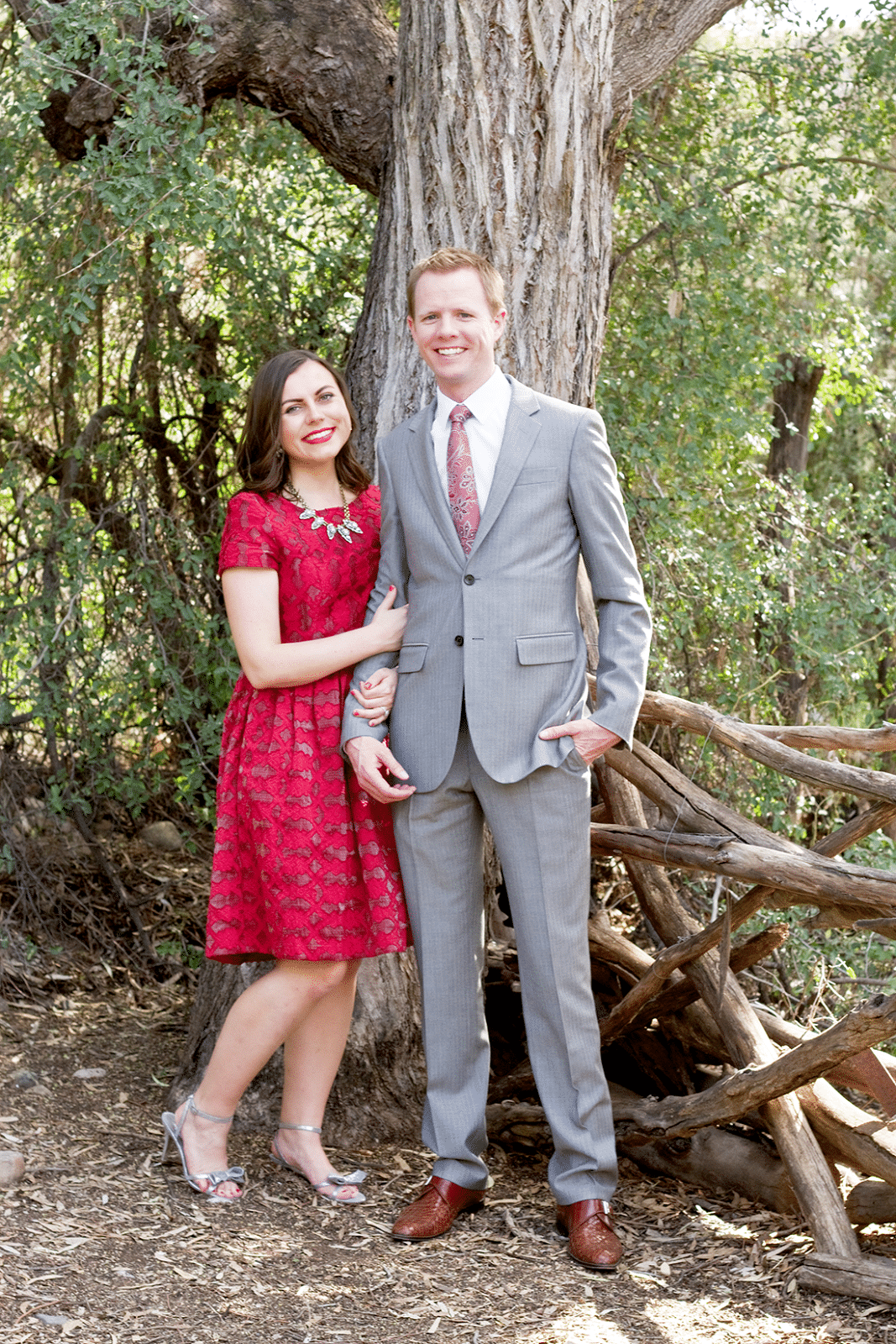 Anniversary Photo Shoot: Take pictures every year on your anniversary to watch your family grow old together