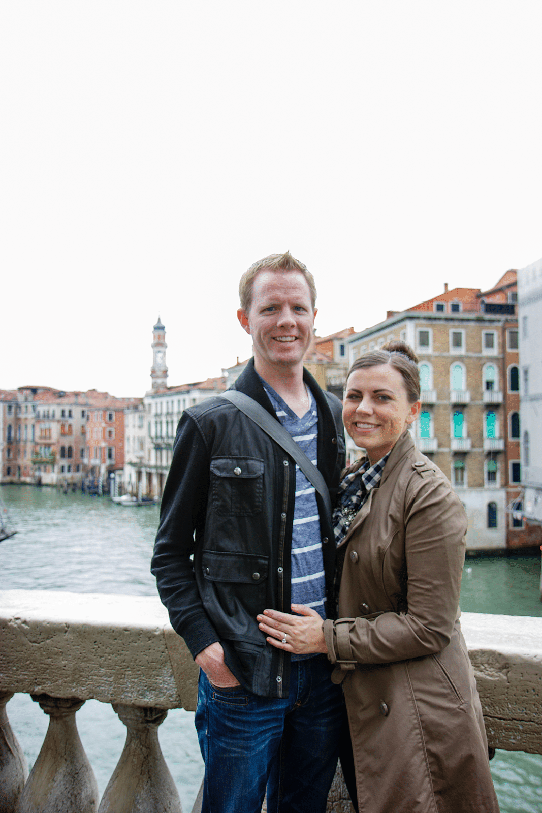 Babymoon couple in Venice, Italy. 