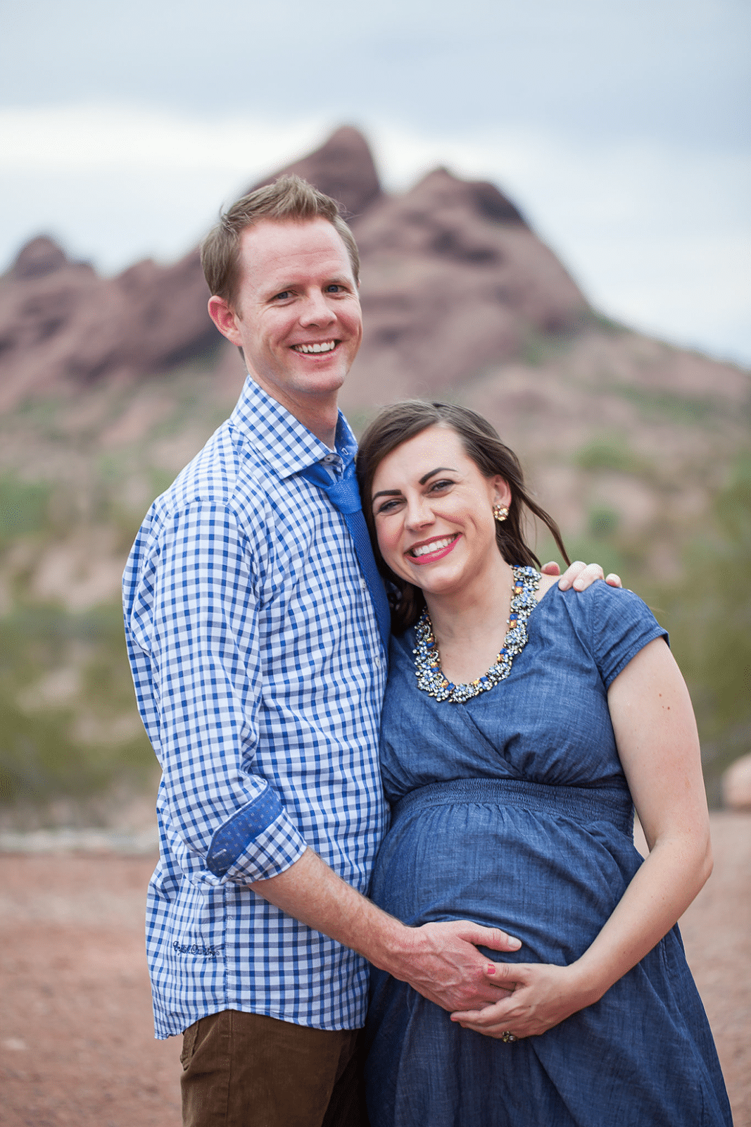Maternity photo shoot ideas in Arizona. 