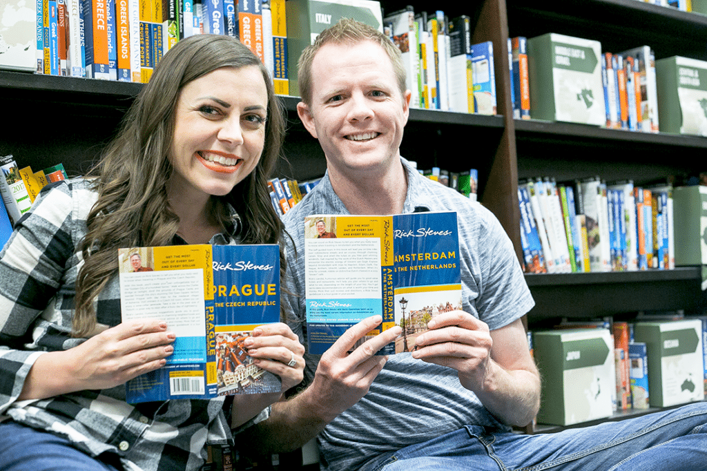 Bookstore date night. 