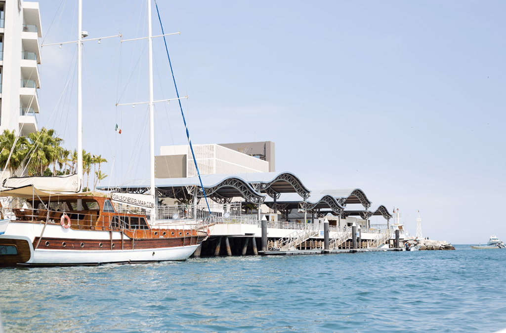 Boat tours in Cabo. 