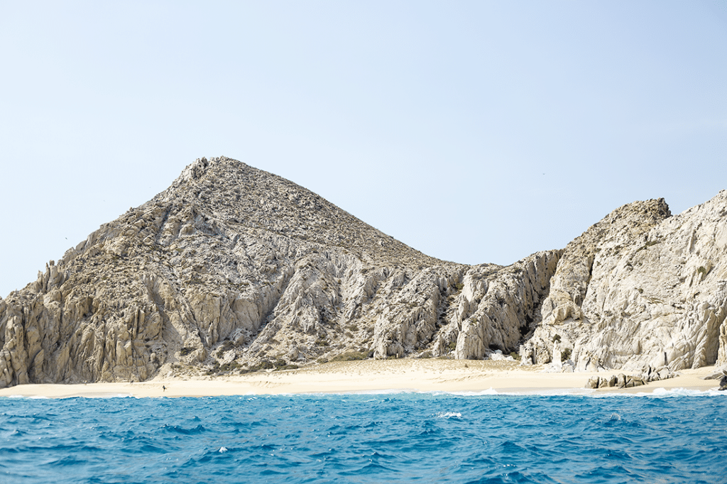 Famous rocks boat tour in Cabo. 