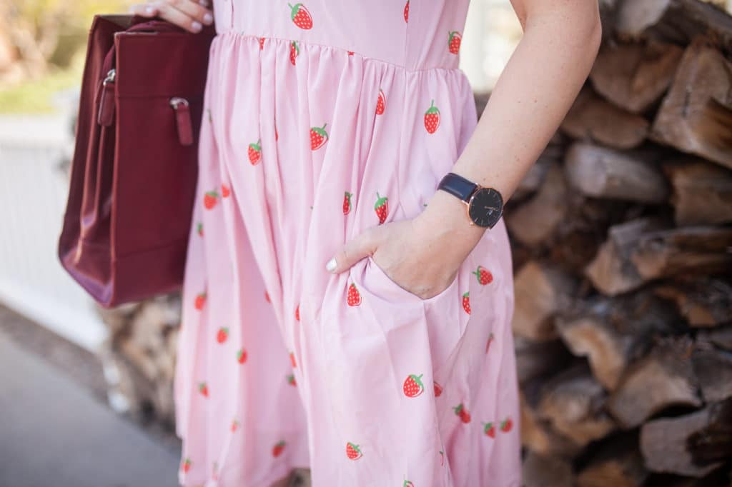 Pink shirtdress with pockets. 