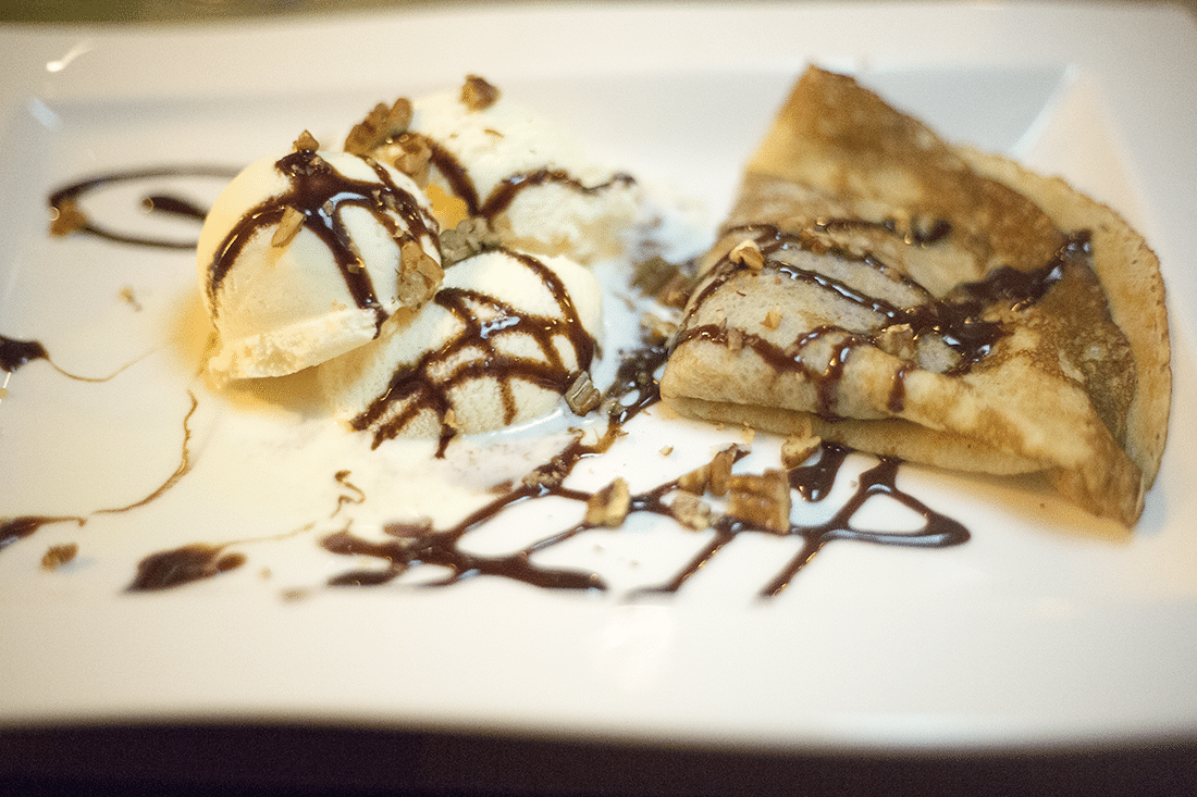 Crepe with nutella. 