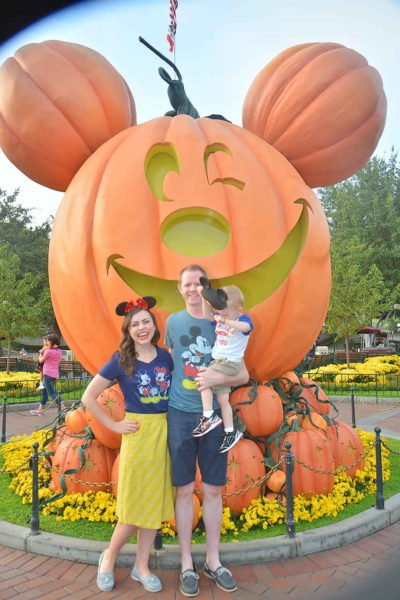 Disneyland at Halloween Time: 8 Reasons Why Halloween time at Disneyland Resort is the best time to go! And the best deal on tickets, and a hack to lock in this year's prices with Disneyland discount tickets for next year!