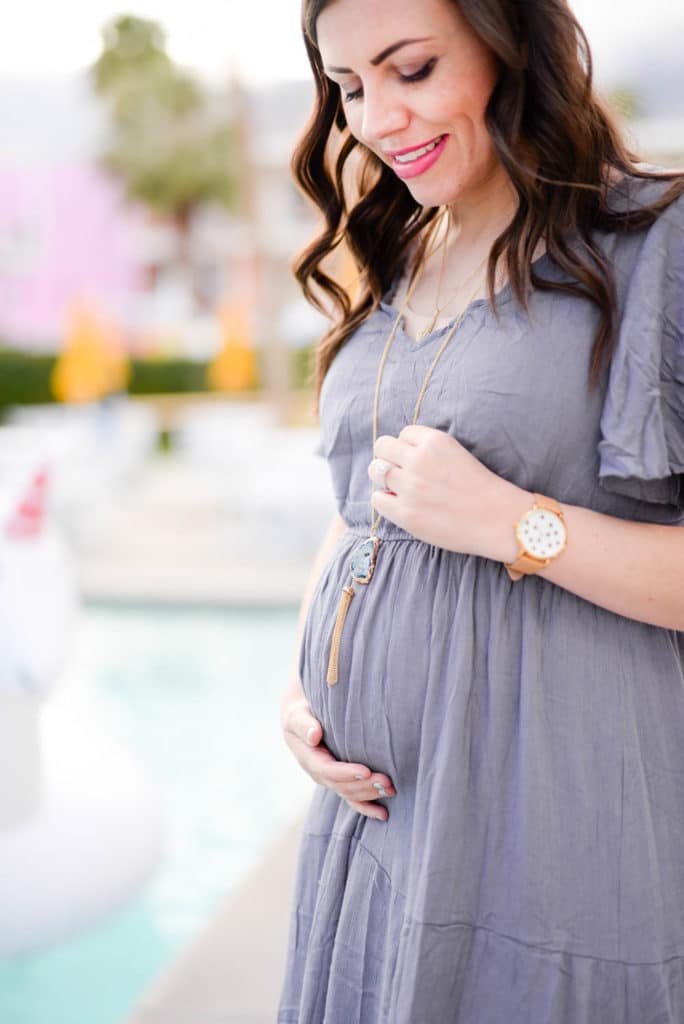 The Best Flowy NonMaternity Maternity Dress Friday We're In Love