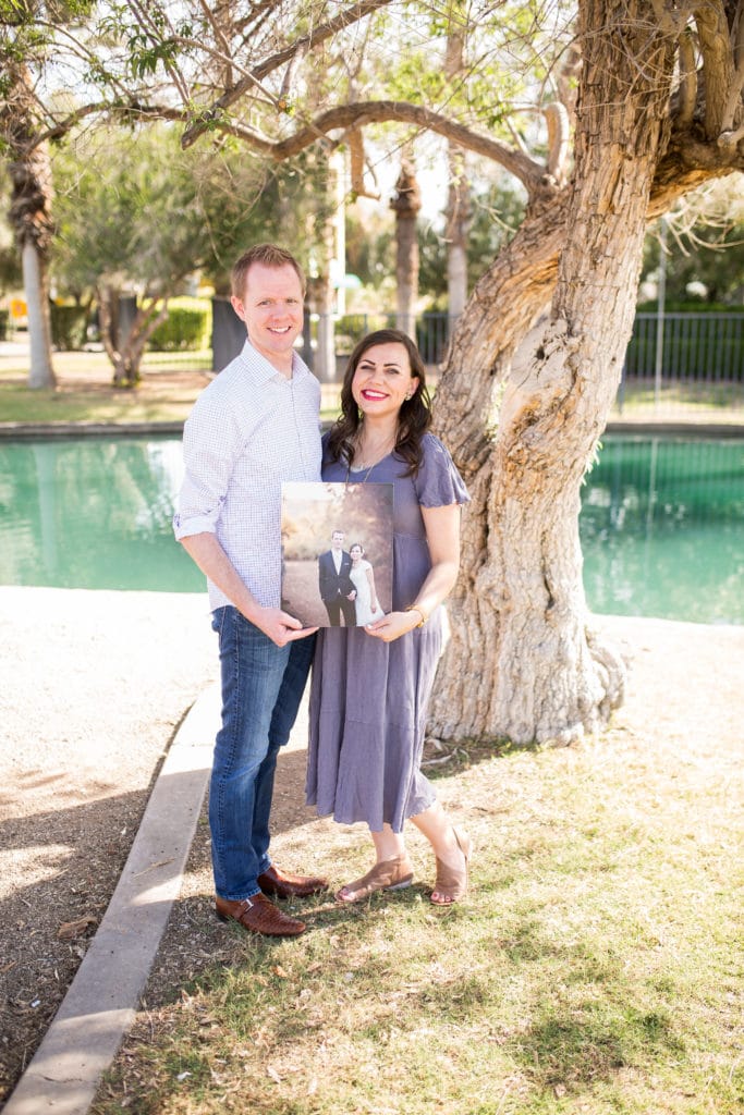 Family pictures to celebrate a happy anniversary