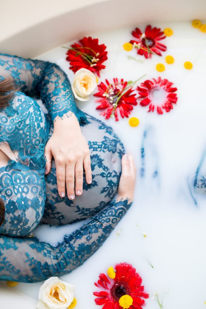 When Should I do Milk Bath Maternity Pictures?