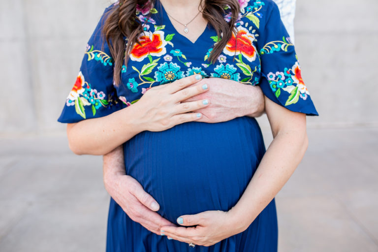 The Best Flowy NonMaternity Maternity Dress Friday We're In Love