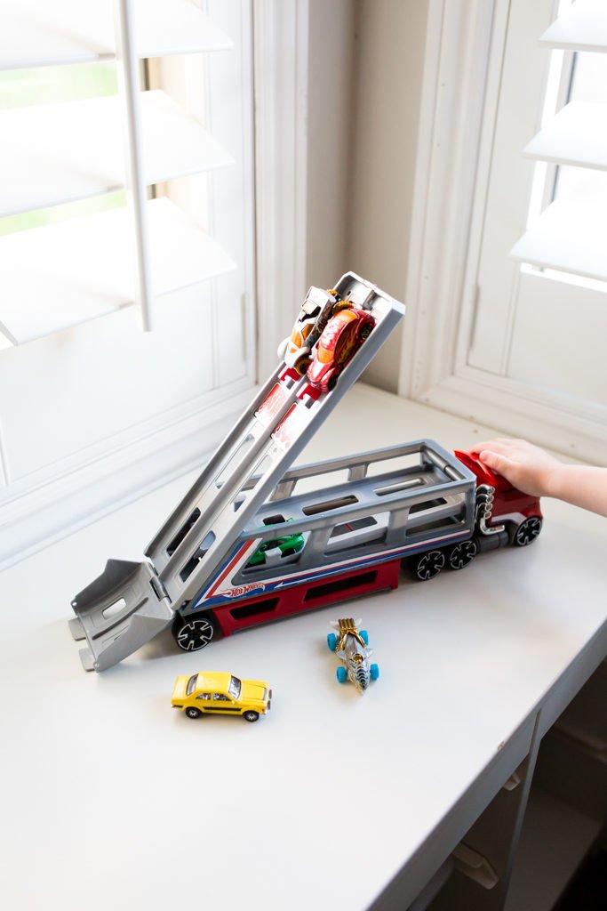 Hot Wheels toys for toddlers. 