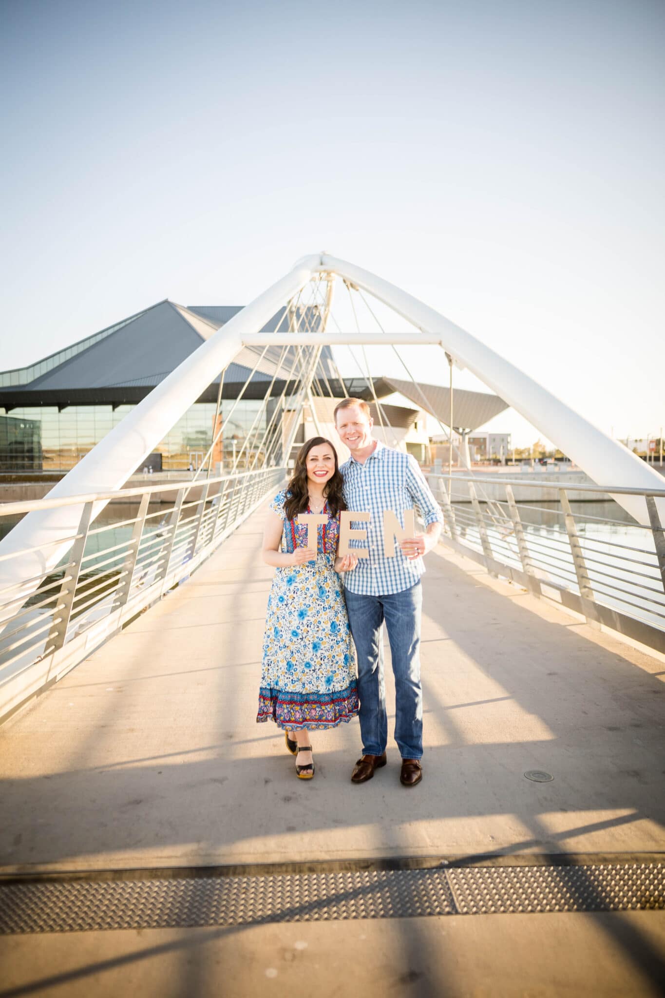 Couple Anniversary Photo Shoot Ideas | 99inspiration