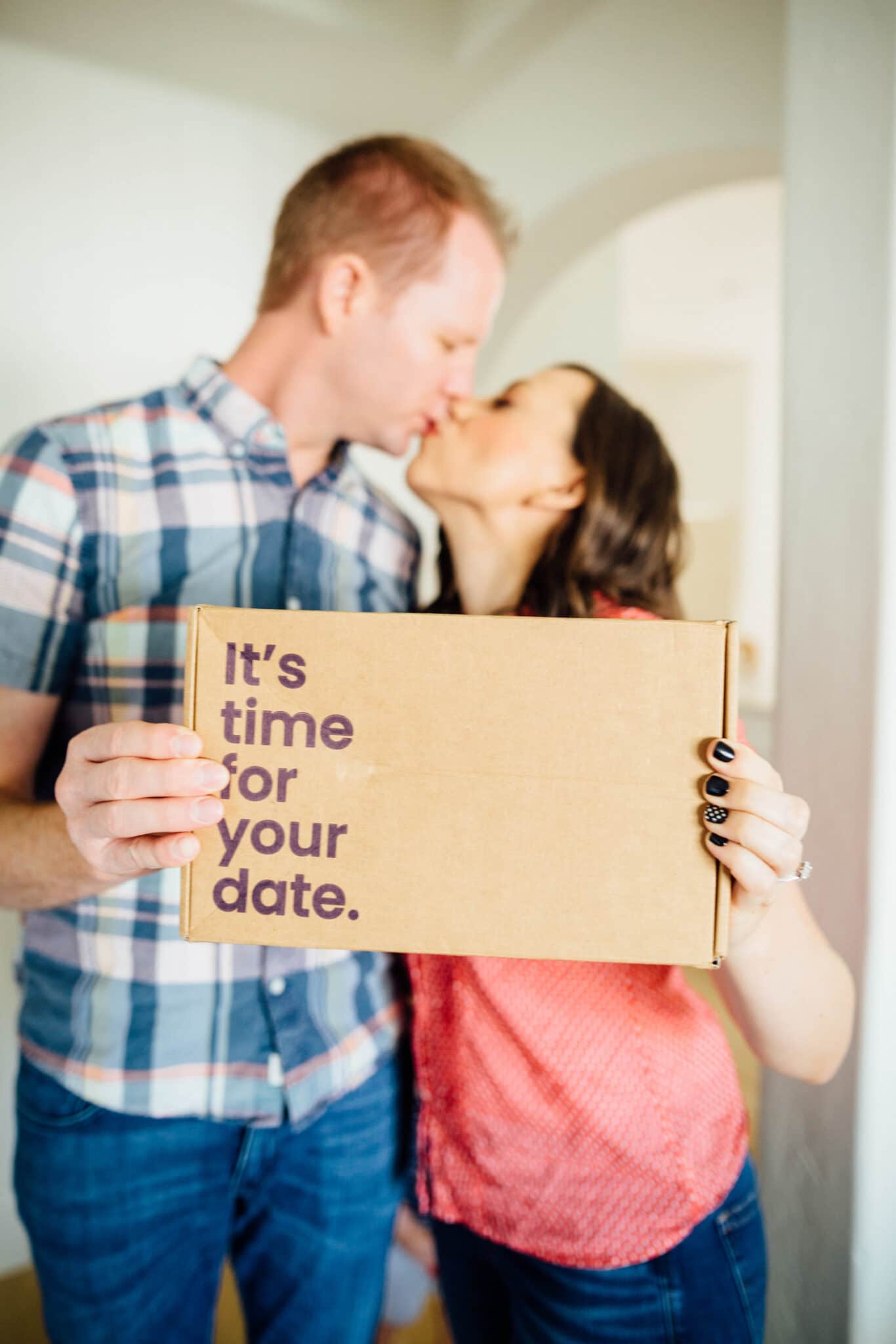 Happily Datebox Review: An Unpaid Happily Co Datebox Review