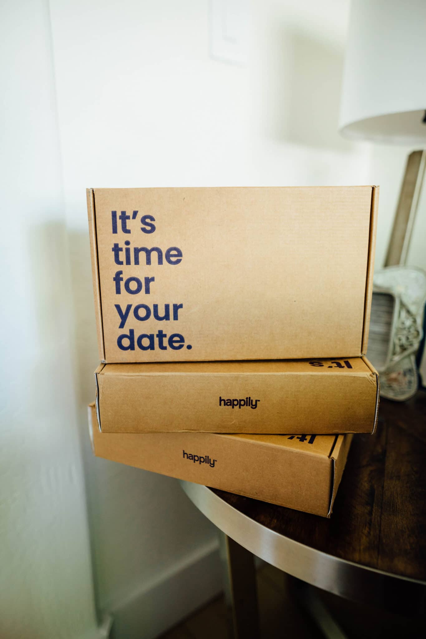 Happily Datebox Review An Unpaid Happily Co Datebox Review Friday We