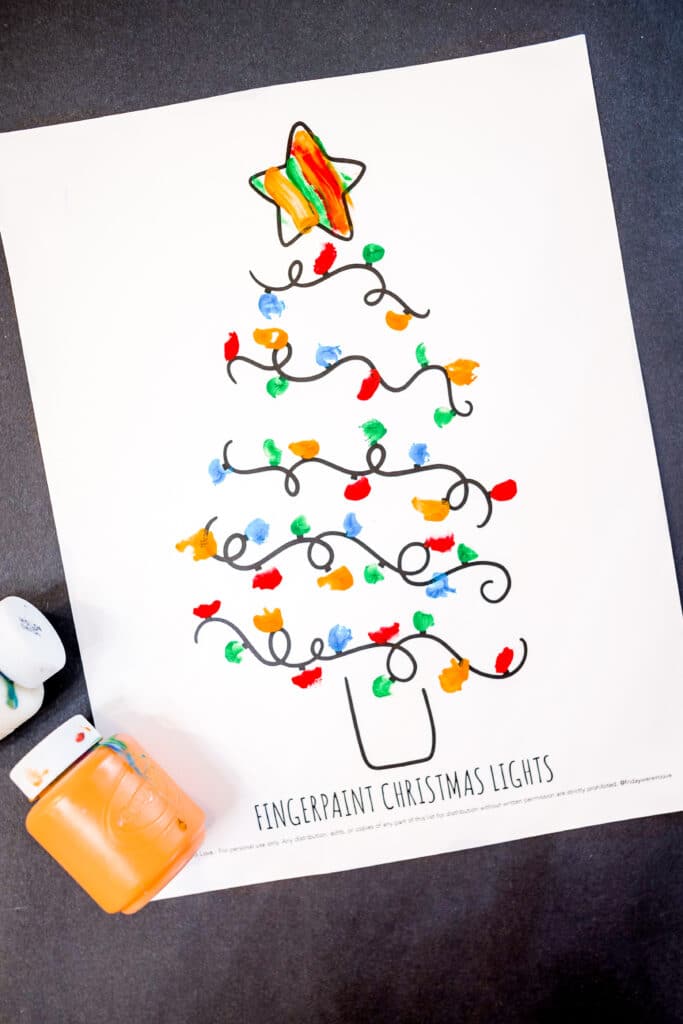 Christmas Tree finger painting activity for kids. 