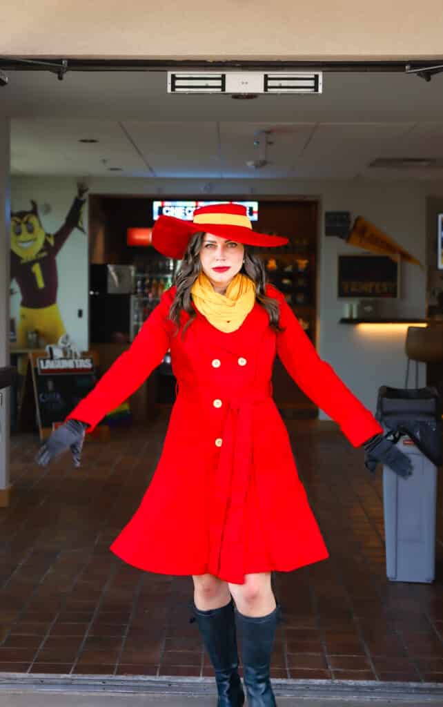 Where in the World is Carmen Sandiego costume. 