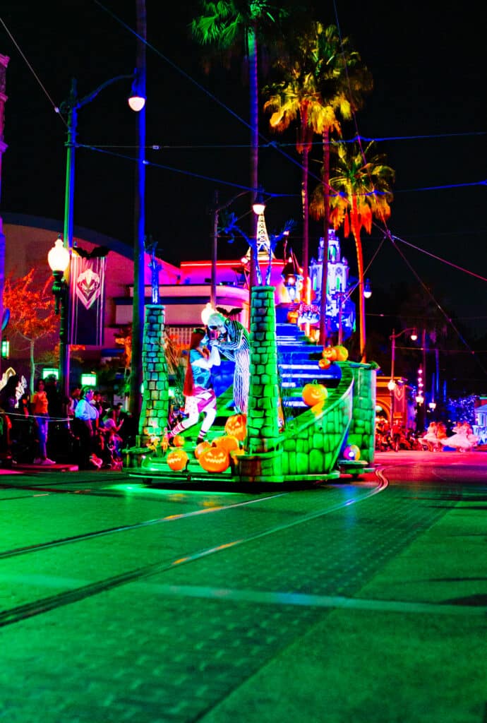 Disneyland Frightfully Fun Parade