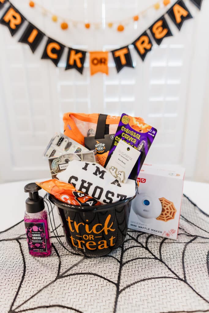 Spooky Basket for Her