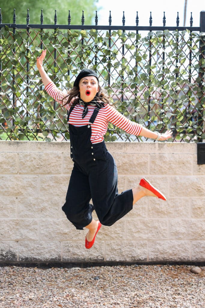 Easy mime costume