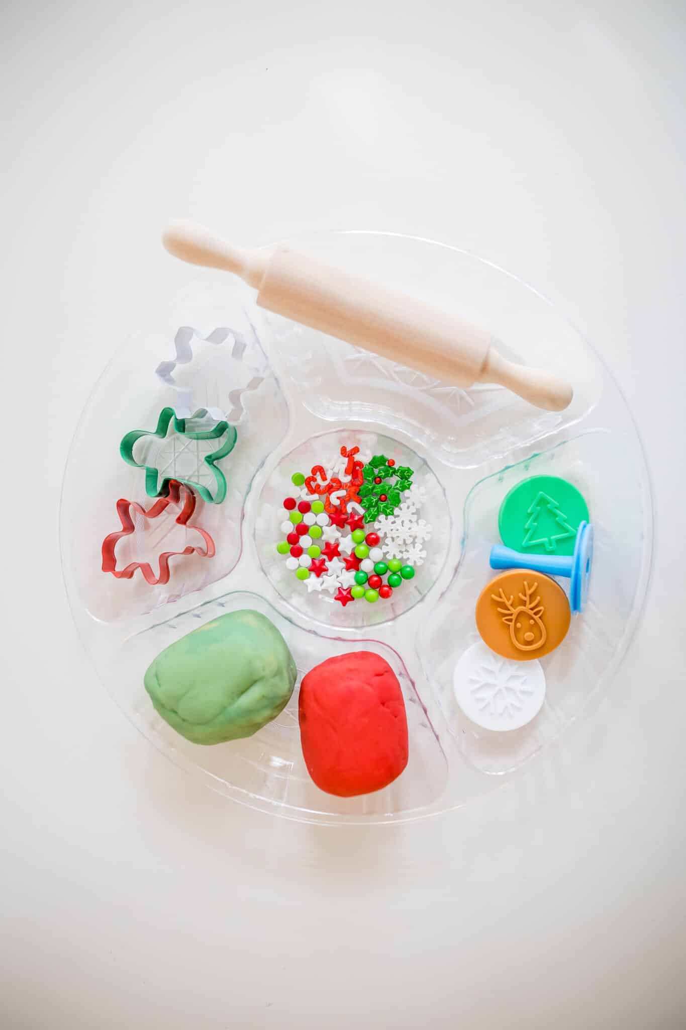 Christmas cookie play dough kit: Christmas Sensory Bin