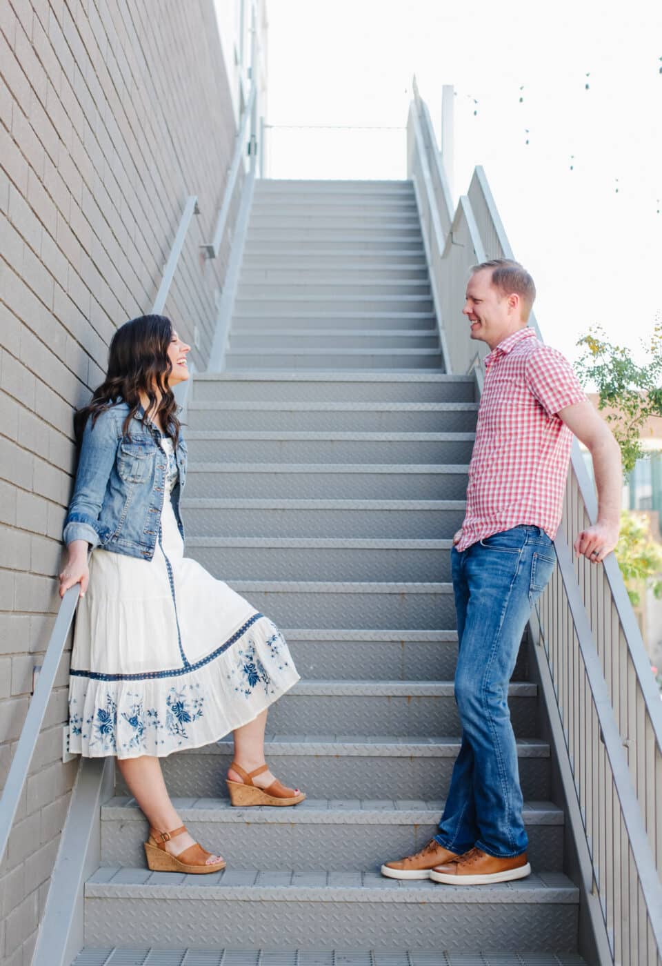 Class first date outfit using a denim jacket. 