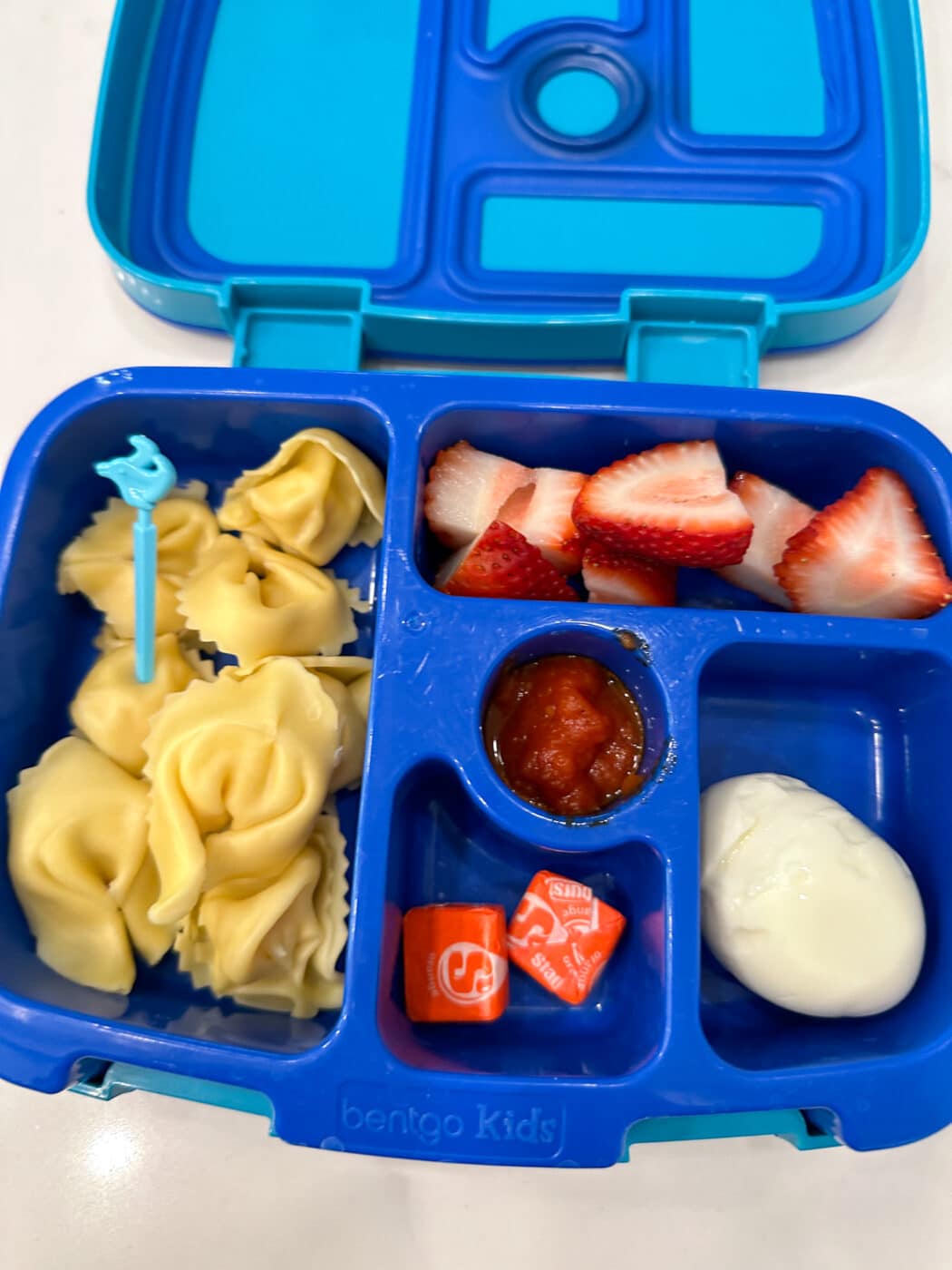 Bentgo Box lunchbox with tortellini. 