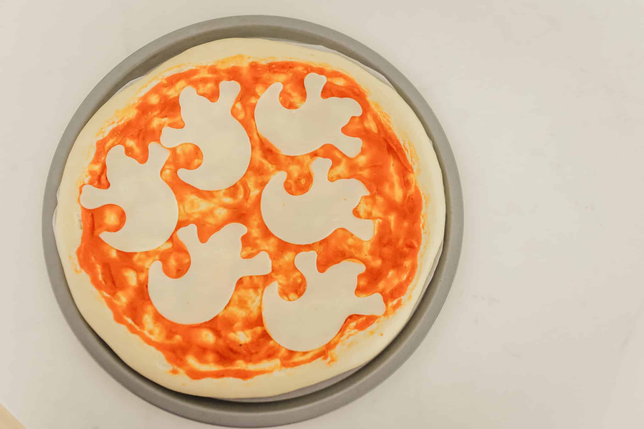 Easy Halloween Pizza