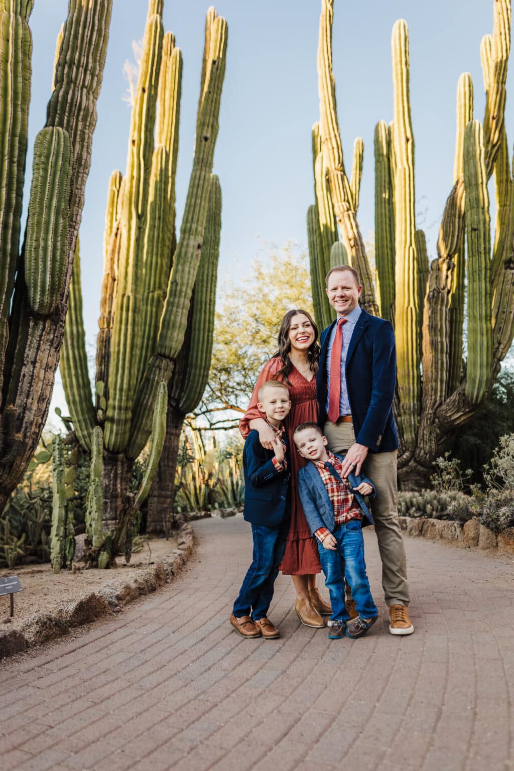 Fun Things to Do in Phoenix with Kids - Friday We're In Love